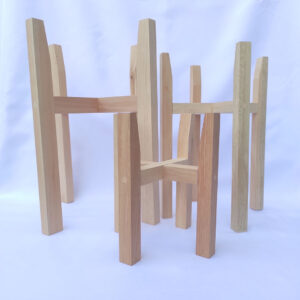 Pies de Madera para Macetas
